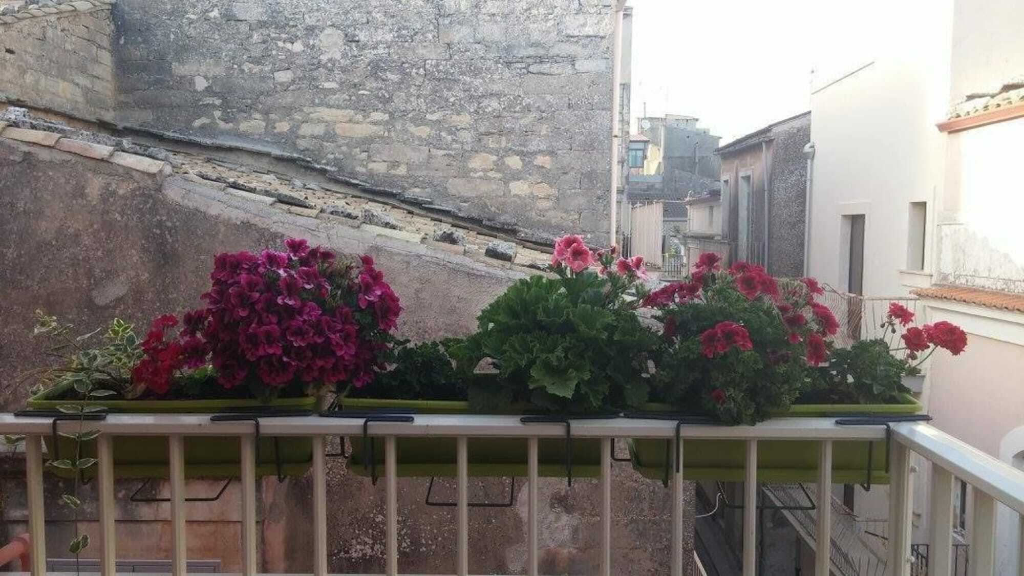 Casa Sant'Anna Appartement Ragusa Buitenkant foto